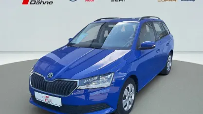 Gebraucht Skoda Fabia Ambition 60 PS (44 kW) 2022 Blau Kleinwagen