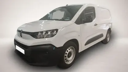 Gebraucht Citroën Berlingo 131 PS (96 kW) 2025 Weiß Van / Kleinbus