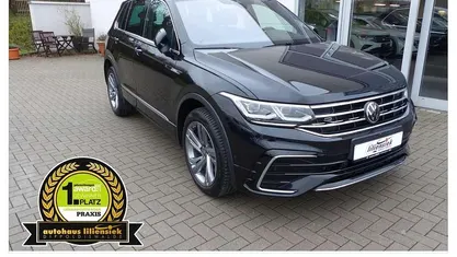 Deep black perleffekt Gebraucht 2022 VW Tiguan R-line SUV | 33.880 € (Fairer Preis)
