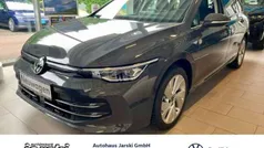 Gebraucht 2024 VW Golf VIII Style Kombi | 32.988 € (Superpreis)