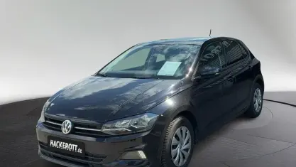 Gebraucht VW Polo Comfortline 75 PS (55 kW) 2018 Deep black Kleinwagen