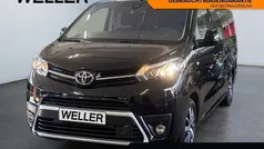 Graphitschwarz metallic Gebraucht 2023 Toyota Proace Verso Comfort Kombi | 32.980 € (Superpreis)