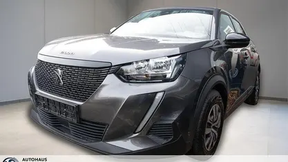 Gebraucht Peugeot 2008 Active 101 PS (74 kW) 2023 SUV