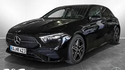 Unilack nachtschwarz Gebraucht 2025 Mercedes A200 AMG Limousine | 33.799 € (Fairer Preis)