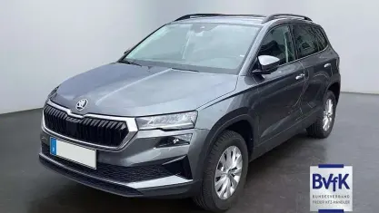 Gebraucht Skoda Karoq 150 PS (110 kW) 2025 Graphit grau metallic SUV