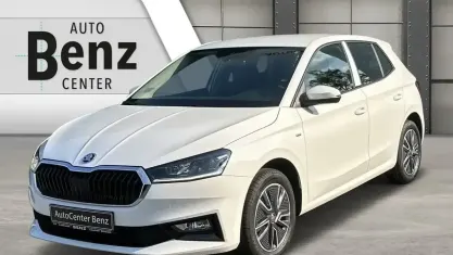 Gebraucht Skoda Fabia Tour 95 PS (69 kW) 2023 Weiß Kleinwagen