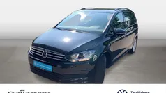 Schwarz Gebraucht 2024 VW Touran Comfortline Van / Kleinbus | 31.888 € (Fairer Preis)