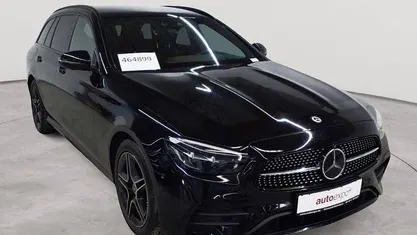 Gebraucht Mercedes E300 AMG line 194 PS (142 kW) 2022 Kombi