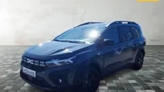 Schiefergrau Gebraucht 2023 Dacia Jogger Extreme Van / Kleinbus | 19.999 € (Fairer Preis)