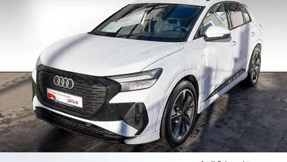 Gletscherweiß metallic Gebraucht 2022 Audi Q4 e-tron Ambiente SUV | 29.880 € (Fairer Preis)