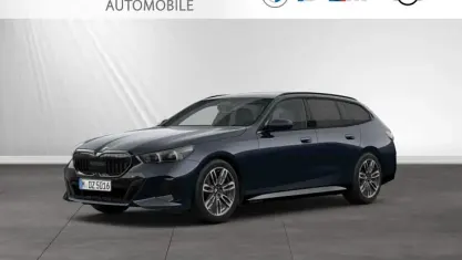 Gebraucht BMW 520 M Sport 208 PS (152 kW) 2025 Carbonschwarz metallic Kombi
