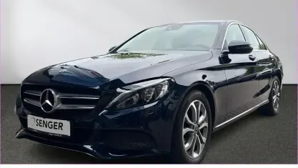 Gebraucht Mercedes C180 Avantgarde 156 PS (114 kW) 2018 Blau Limousine