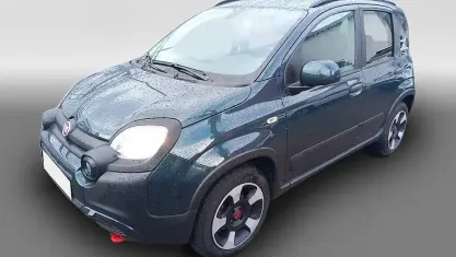 Begagnad Fiat Panda Cross 69 HK (50 kW) 2024 Grön Halvkombi