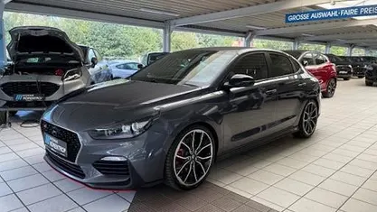 Usata Hyundai i30 N Performance 275 CV (202 kW) 2020 Grigio Berlina