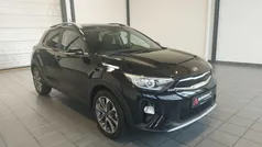 Schwarz Gebraucht 2021 Kia Stonic Vision SUV | 13.870 € (Guter Preis)