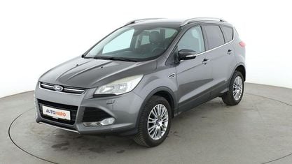 Gebraucht Ford Kuga Titanium 150 PS (110 kW) 2015 Grau SUV