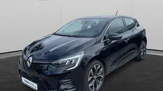 Schwarz Gebraucht 2021 Renault Clio V Intens Limousine | 11.290 € (Guter Preis)