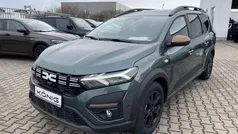 Grün Gebraucht 2024 Dacia Jogger Extreme Kombi | 24.549 € (Fairer Preis)