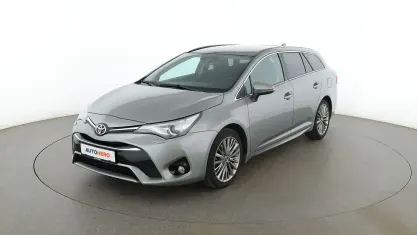 Gebraucht Toyota Avensis Edition 147 PS (108 kW) 2015 Grau Kombi