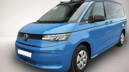 Neu VW California Beach 150 PS (110 kW) 2025 Blau Van