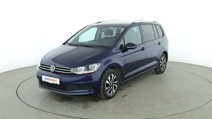 Second-hand VW Touran Active 150 CP (110 kW) 2021 Albastru Monovolum