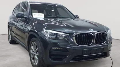 Gebraucht BMW X3 Advantage 184 PS (135 kW) 2021 Sophistograu brillanteffekt metallic SUV