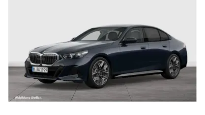 Gebraucht BMW 520 M Sport 190 PS (139 kW) 2025 Schwarz Limousine