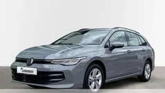 Gebraucht 2024 VW Golf VIII Life Kombi | 26.179 € (Fairer Preis)