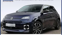 Nachtblau + dach black pearl Gebraucht 2024 Renault R5 Iconic Kleinwagen | 37.777 €