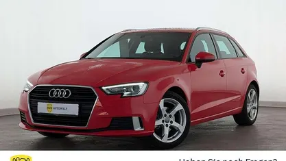Gebraucht Audi A3 Sport 150 PS (110 kW) 2020 Rot Limousine