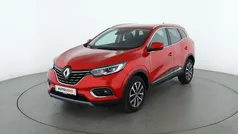 Rot Gebraucht 2022 Renault Kadjar Intens SUV | 16.390 € (Guter Preis)