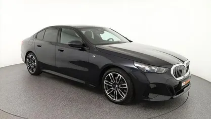 Gebraucht BMW 520 M Sport 197 PS (144 kW) 2025 Limousine