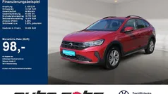 Rot Gebraucht 2024 VW Taigo Life SUV | 20.425 € (Fairer Preis)