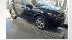 Deep black perleffekt Gebraucht 2024 VW Tiguan Allspace R-line SUV | 42.350 € (Fairer Preis)