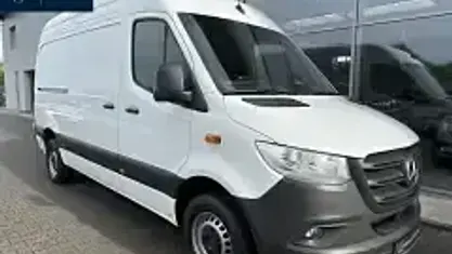 Gebraucht Mercedes Sprinter 170 PS (125 kW) 2024 Weiß Van