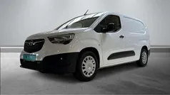 Jadeweiß Gebraucht 2021 Opel Combo-e Life Edition Van / Kleinbus | 15.985 € (Fairer Preis)