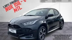 Black mica / ink Neu 2024 Toyota Yaris Hybrid Team Limousine | 26.690 € (Fairer Preis)