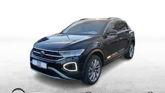 Gebraucht 2024 VW T-Roc Life SUV | 30.880 € (Fairer Preis)