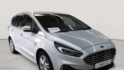 Gebraucht Ford S-MAX Titanium 190 PS (139 kW) 2022 Polarsilber metallic Van / Kleinbus