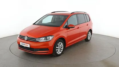 Gebraucht VW Touran Comfortline 110 PS (80 kW) 2016 Orange Van / Kleinbus