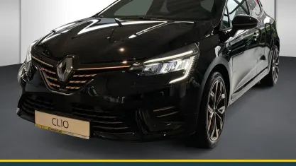 Gebraucht Renault Clio V 140 PS (102 kW) 2022 Schwarz Limousine