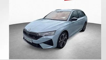 Patinagrau Gebraucht 2024 Skoda Octavia RS Kombi | 41.960 € (Fairer Preis)