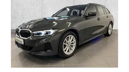 Gebraucht BMW 320 Comfort Edition 184 PS (135 kW) 2024 Grau Kombi