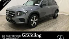 Grau Gebraucht 2023 Mercedes GLB200 Progressive SUV | 45.599 € (Fairer Preis)