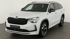 Moon white perleffekt Neu 2025 Skoda Kodiaq SportLine SUV | 50.445 € (Fairer Preis)