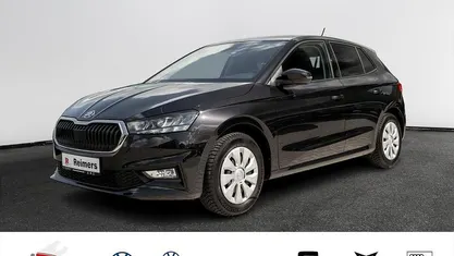Schwarz Gebraucht 2024 Skoda Fabia Selection Kleinwagen | 16.690 € (Fairer Preis)