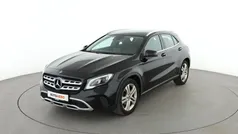 Schwarz Gebraucht 2018 Mercedes GLA180 Urban SUV | 20.270 € (Fairer Preis)