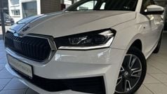 : candyweiss Gebraucht 2022 Skoda Fabia Tour Kleinwagen | 16.490 € (Fairer Preis)
