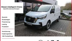 Whi glacier white (s) Gebraucht 2024 Nissan Primastar N-Connecta Van / Kleinbus | 33.915 € (Fairer Preis)