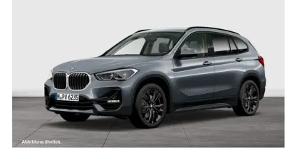 Gebraucht BMW X1 Sport Line 178 PS (130 kW) 2022 Grau SUV